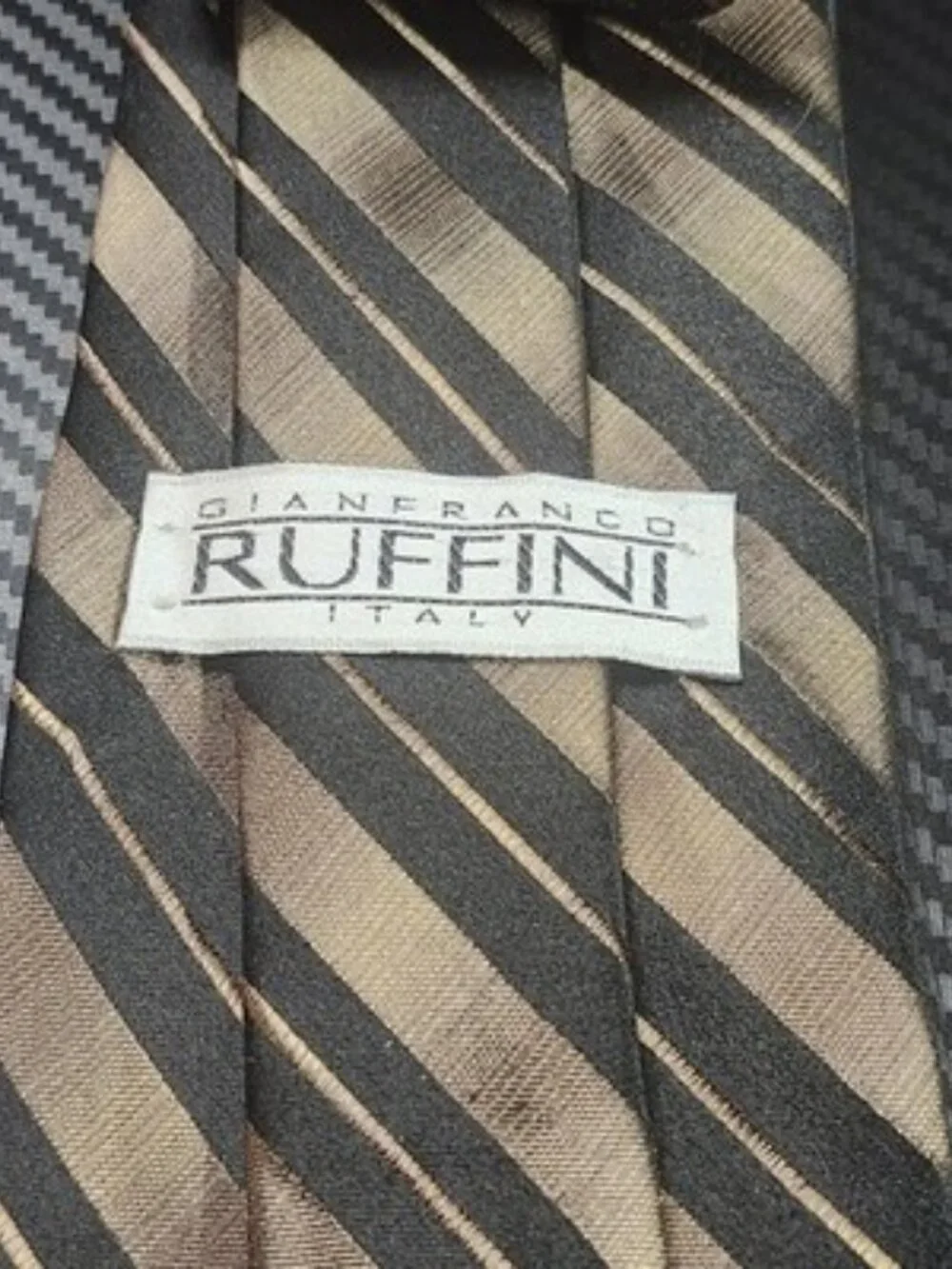 Gianfranco Ruffini Brown & Black Striped 100% Imported Silk Repp Tie Made In USA